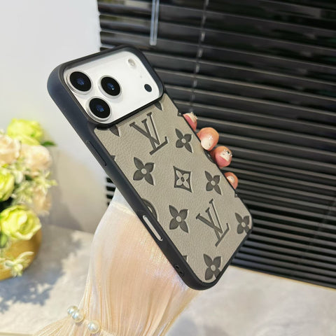 Louis V Luxury Phone Case For iPhone Duo/18 Pro/ 17/ 16 / 15 / 14