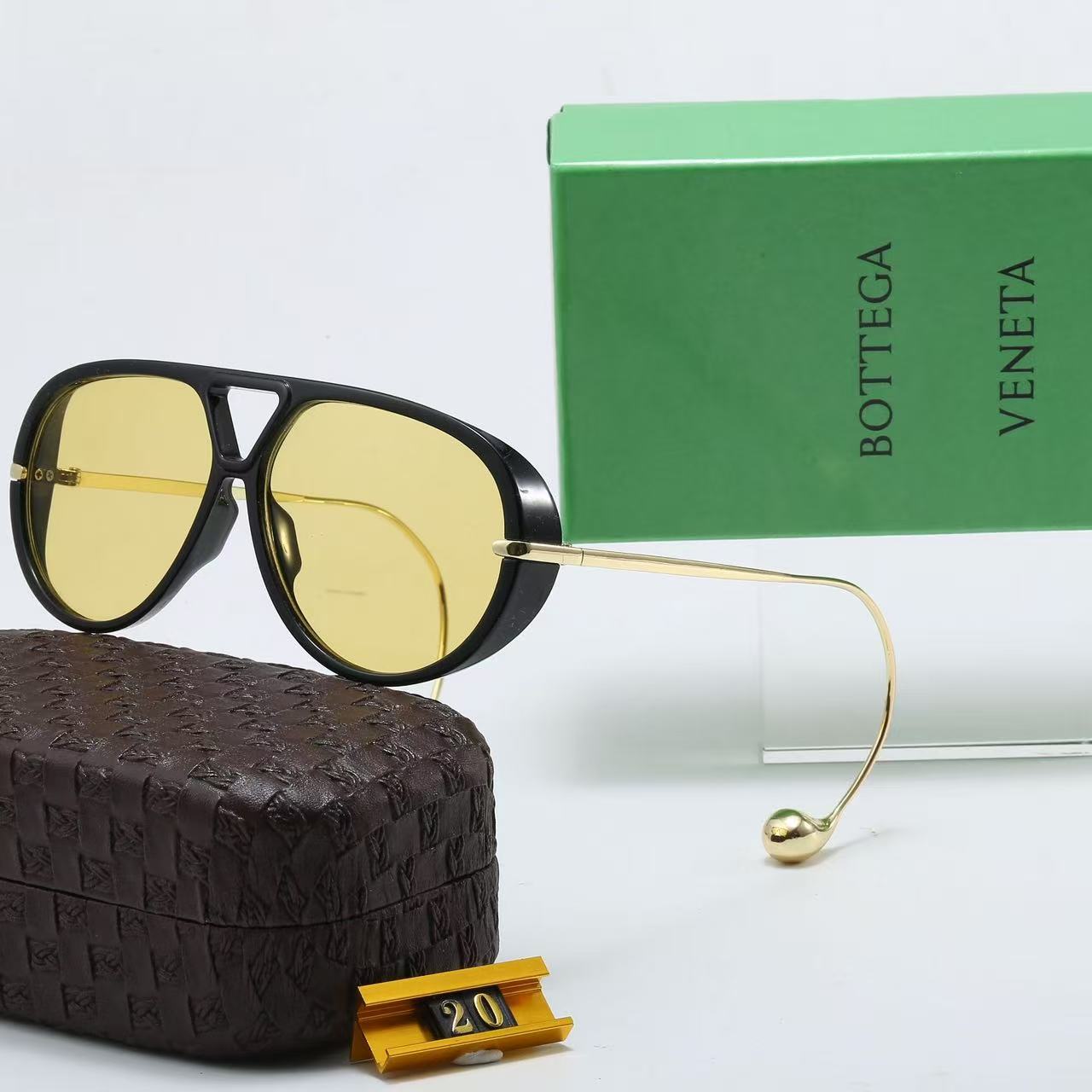 5 color fashion  letter temple polarized sunglasses