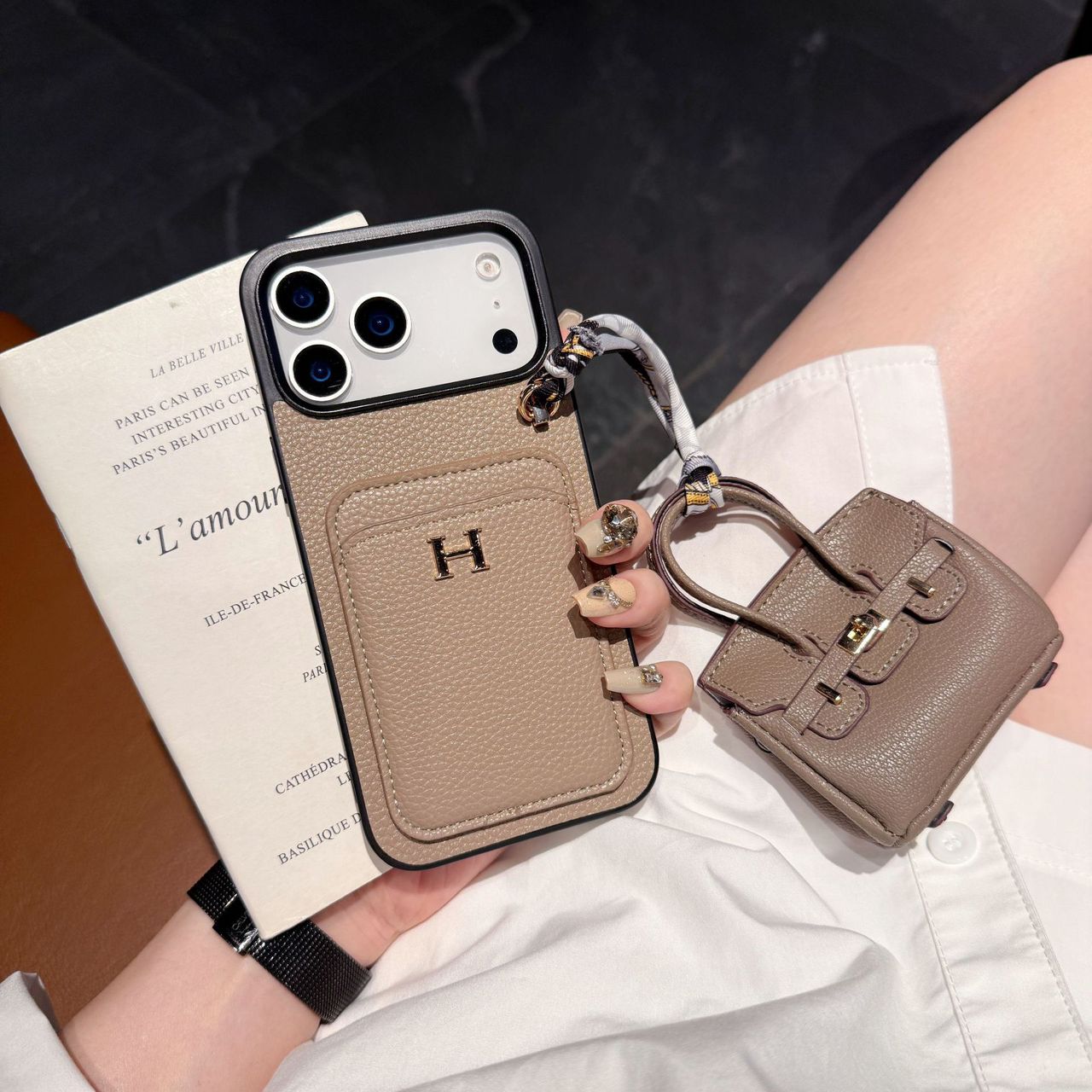Luxury Hermes Case with AirPods Case For iPhone 14-17