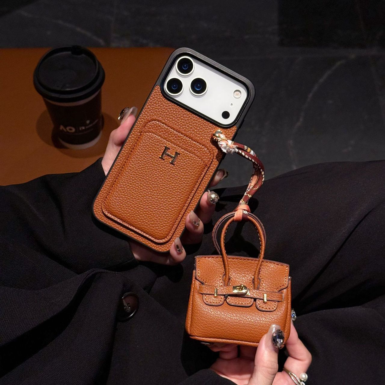 Luxury Hermes Case with AirPods Case For iPhone 14-17