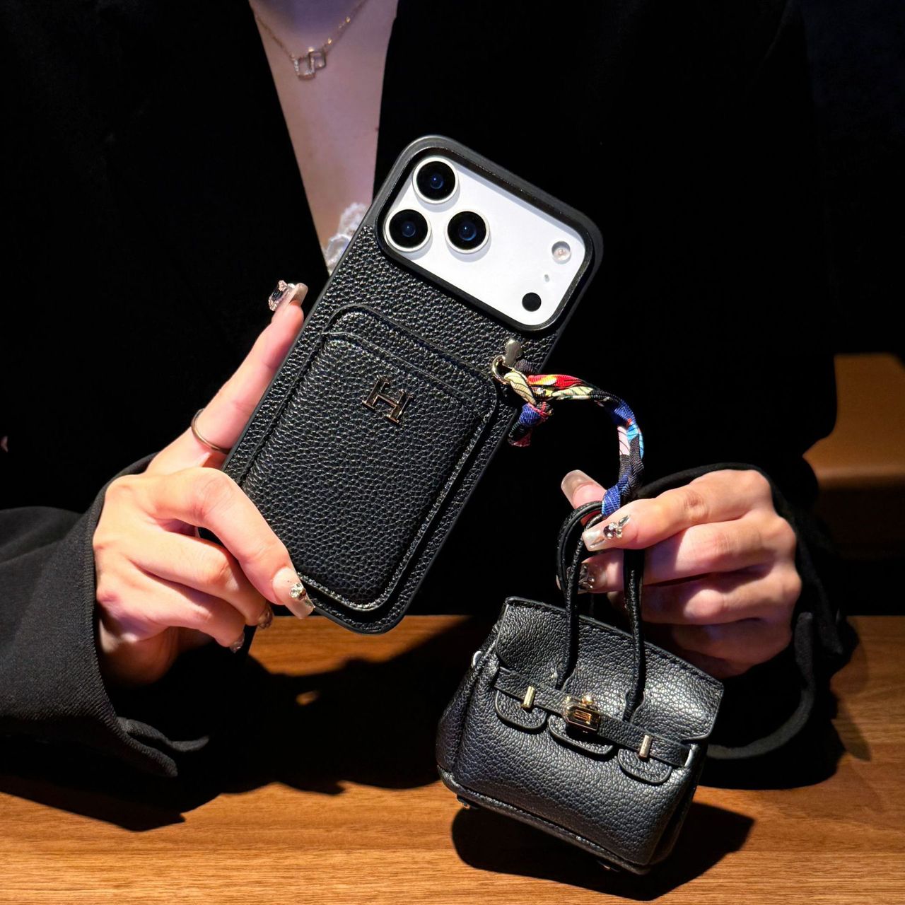 Luxury Hermes Case with AirPods Case For iPhone 14-17